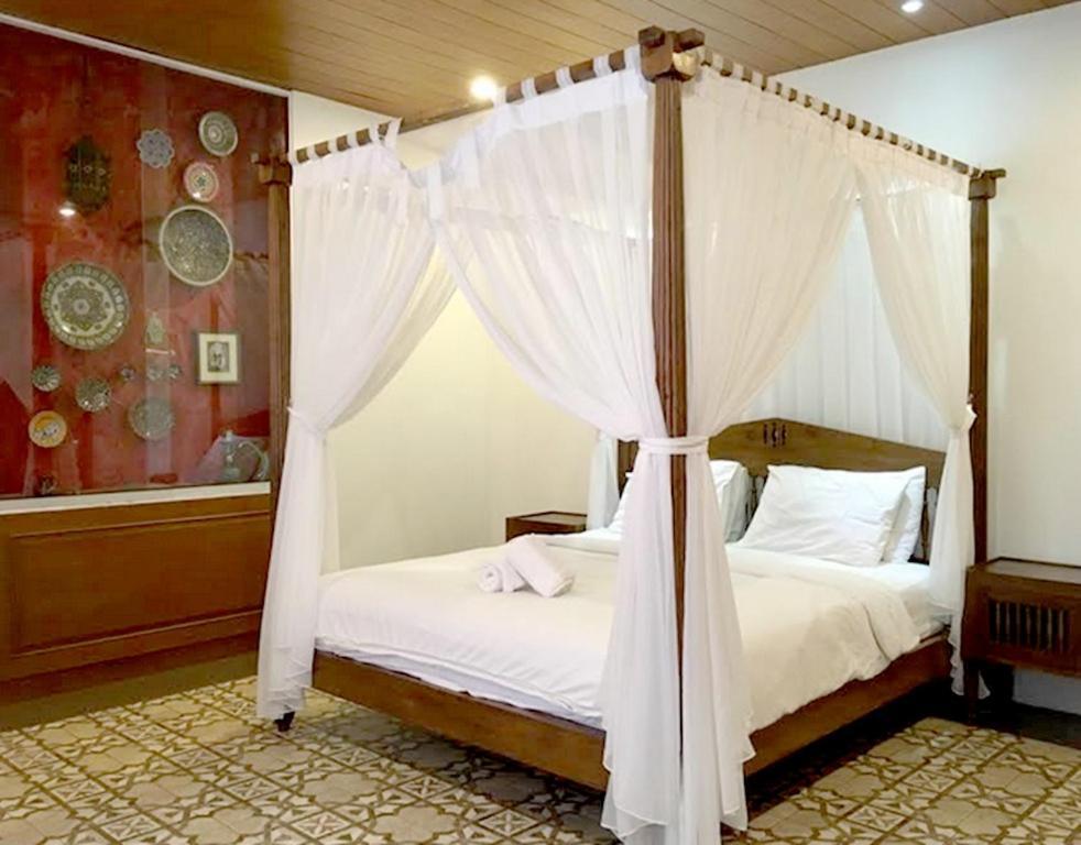 Rumah Stroberi Organic Farm & Family Lodge Lembang Kültér fotó