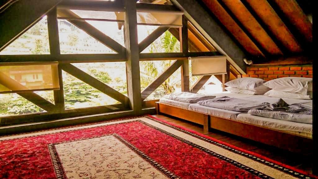 Rumah Stroberi Organic Farm & Family Lodge Lembang Kültér fotó