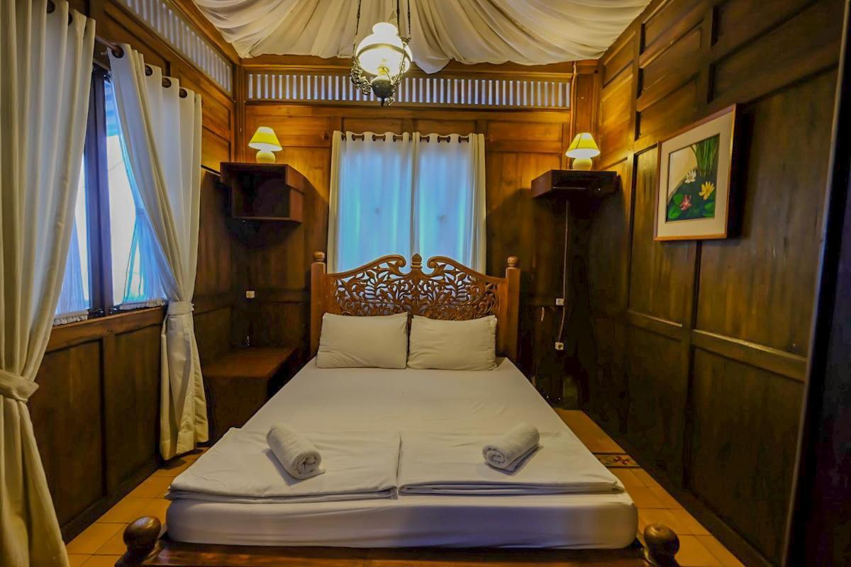 Rumah Stroberi Organic Farm & Family Lodge Lembang Kültér fotó